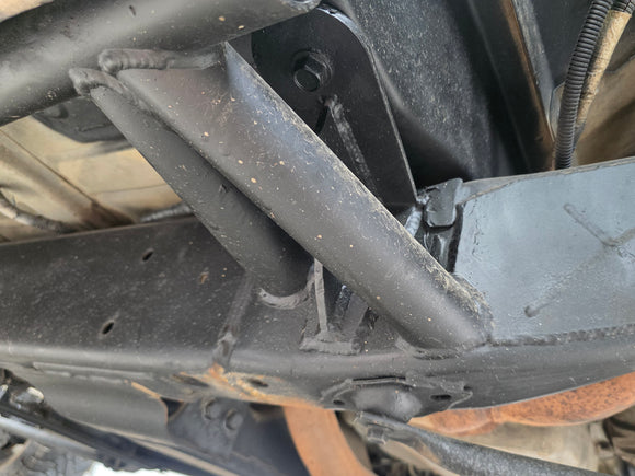 '99-'13 Chevy Crew Cab Front Body Mounts