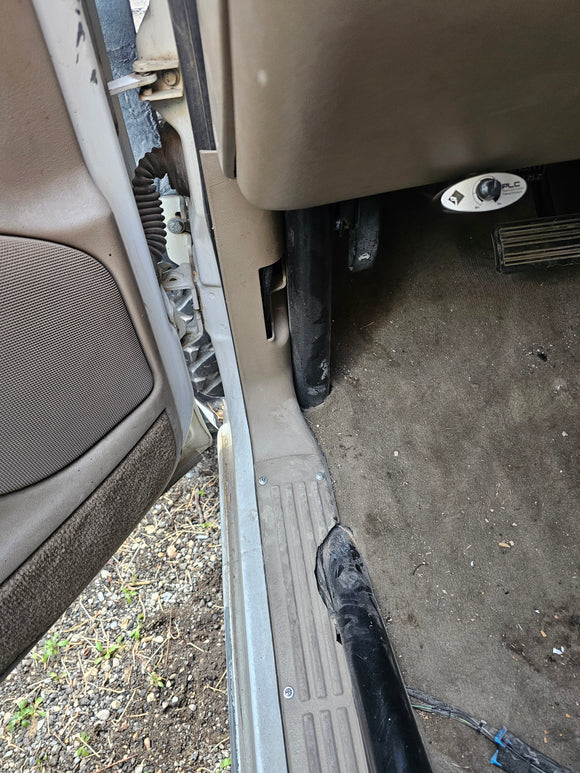 '99-'13 Chevy Ext Cab Cage