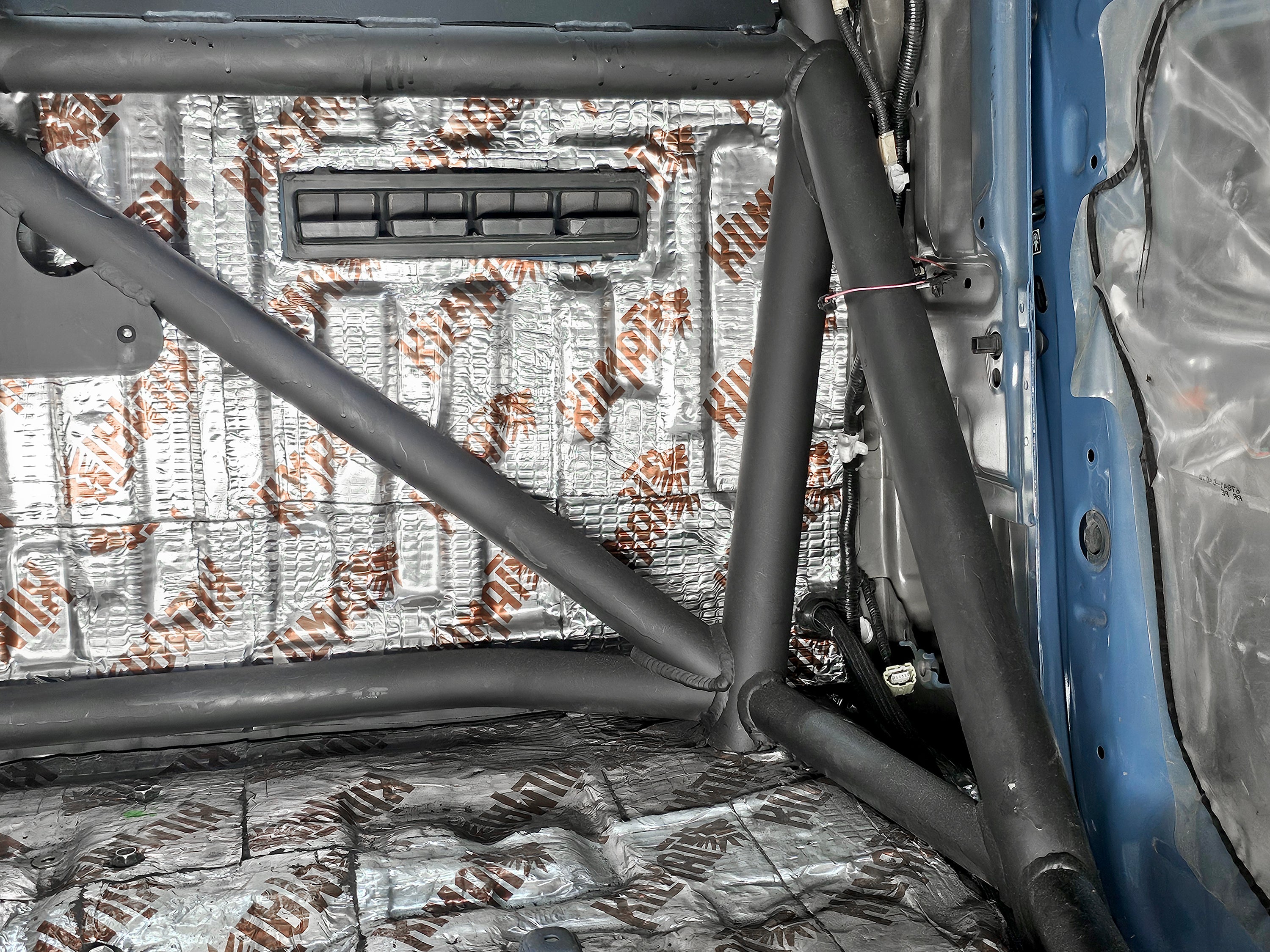 '05-'23 Toyota Tacoma Double Cab Cage Kit