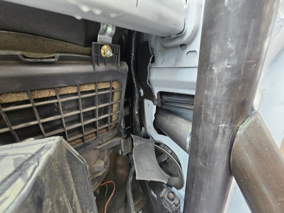 '01-'03 Ford F150 Super Cab Engine Cage